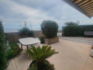 Superbe T2 avec terrasse accès plage directe ! Parfait pour 4 pers. - FR-1-472A-323