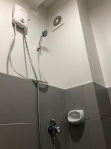 UDH Banilad 2-BR Condo, Prime Location, City View