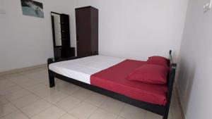 Villa 19 Zone 2 Millennium City - Jaela