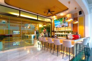 Sira Grande Hotel, Patong