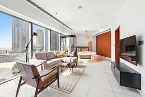 Silkhaus Vacation Homes Modern Studio in Central Park Tower DIFC