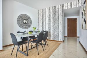 Frank Porter - Marsa Plaza North