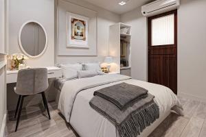 Boutique Anciet Hotel - Near Bui Vien Street