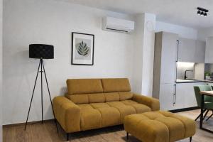 Apartment LAV- newly, modern city spot