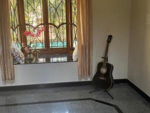 Astra Azul - Private 3bhk villa with infinity pool field view