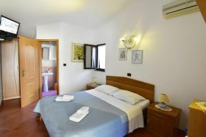 Cozy flat with garden access in Umag