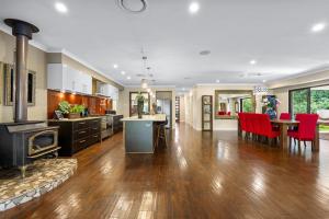 Eden Paradise Sunshine Coast - Luxury Home