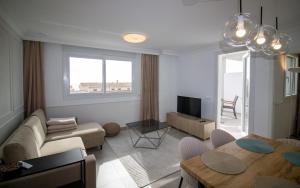 Luxury - Los Rosales - ALBERT VILLAS