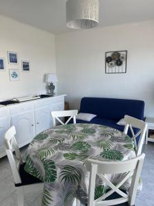 La Croix du Sud 2 1-bedroom apartment for 4 near the beach