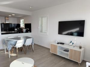 Agi Residencial Roses