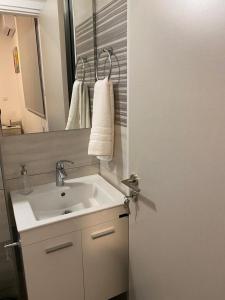 Golden Marine Seaside Villa