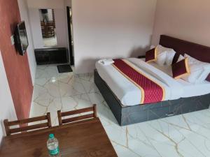 Hill view cottage cj