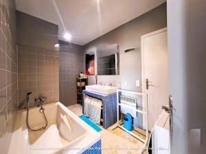 Maison darchitecte entre mer et montagne