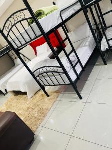 Plattekloof Queens Guest House