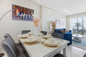 New Luxury Apartment 103sqm with Sea View Unlimited Wi-Fi Optical Fiber