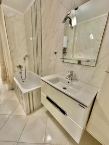 Апартаменти Віталія Скакуна 25