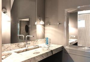 Bed & Coffee Oss Historic Weaving Mill