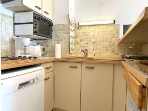 LV480-316 Appartement 2 pièces 2 couchages LE LAVANDOU