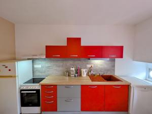 Gîte Calme 4 Pers avec Poêle à Bois et WiFi Inclus - FR-1-583-513