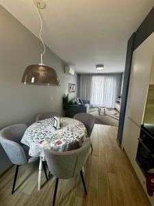 1BD Apartment next to the Sea Garden by Flat Mаnager