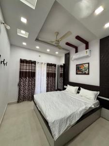 Arranyaa retreatt- Girrafes gallery