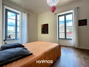 A langle Rue Raphaël