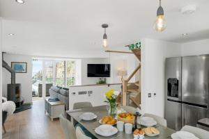 Little Harbour Masters House