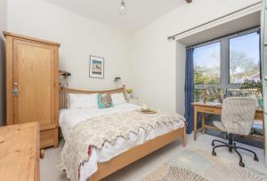 12 Merchants Quarter