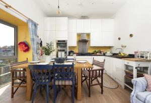 12 Merchants Quarter