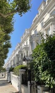 The Kensington Luxe Residence - Elite Location