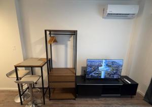 Cubic House Retro
