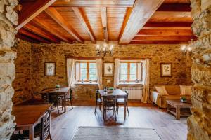 Casa Berbesa, Caserío en Asturias de 3 Trisqueles