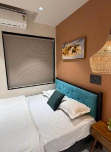 1Bhk Serviced Apartments by Abhibha Stays near Apollo Hospital