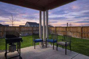 Scenic Modern Home with Private Patio & Fireplace