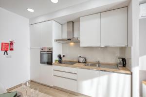 Elegant and bright one bedroom apartment in central location AFRE1-1