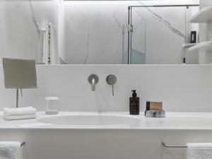 Semeli Estate Suites