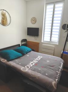 Studio agréable, stationnement gratuit, quartier Anglais