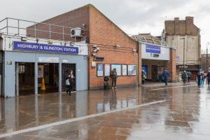 Sleek Kings Cross Hideout - 3-Bed Gem in Zone 1 Central London