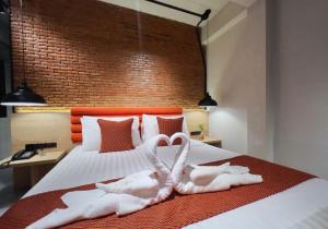 Aloha Tropicana Samui