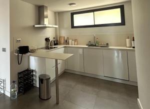 Luxury seaview 3 beds apt Blue suite 2104