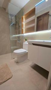 924 Villa Tropez Tower