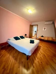 attic Corti with private parking