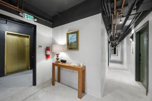 Park Hotel Studio Suite 411