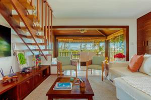 PF132 Lindo Duplex 3 Suítes - Praia do Forte