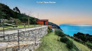 Orange House, Terre Marine