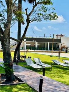 Casa 150m do Rio com Píer - Piscina para até 15 pessoas