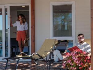 Amadria Park Deluxe Mobile Home