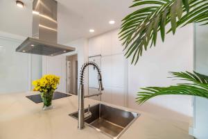 Cozy Deluxe holiday home in El Higueron