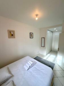 Tour Eiffel Molitor Paris