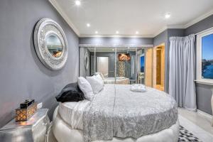 Charming City Stay close to Seafront